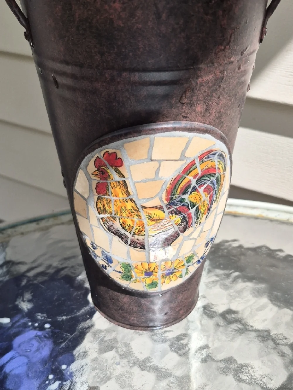 Vintage Rustic Metal Mosaic pique assiette Rooster Farmhouse Vase Tin